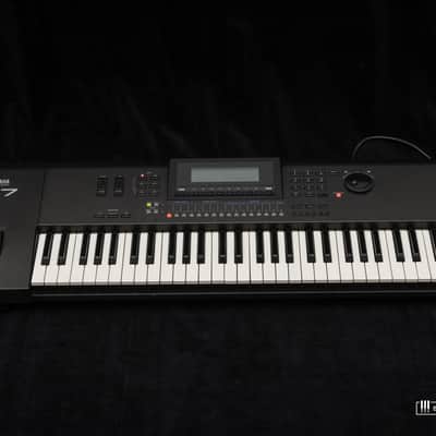 Vintage Yamaha W7 Synthesizer workstation 1994