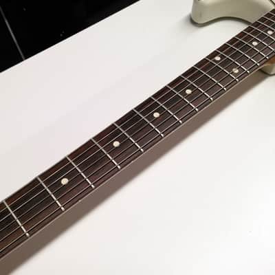 2009 FENDER Road Worn 60's STRATOCASTER Electric GUITAR w/ OBAG Olympic White MIM Strat image 5