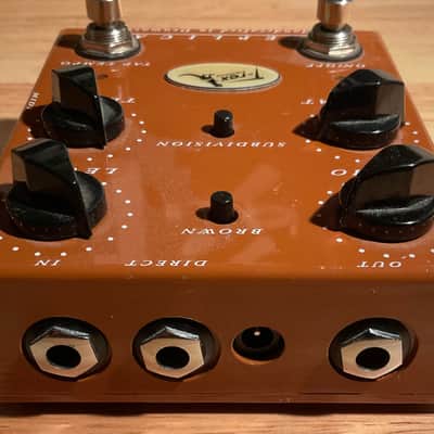T-rex Replica Delay pedal early dyno logo image 2