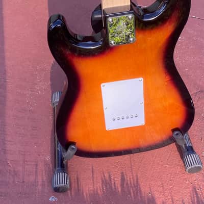 Fat Strat style body Complete Package SSH custom build locking tuners High mass Trem body Mini toggles "Gilmore mod" 14 tones image 18