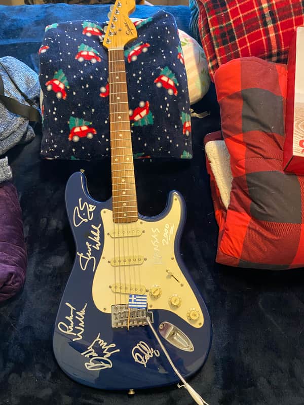 Autograph Kansas band, fender Squire guitar, mint condition Fender Squire 2000 - Pear Blue image 1
