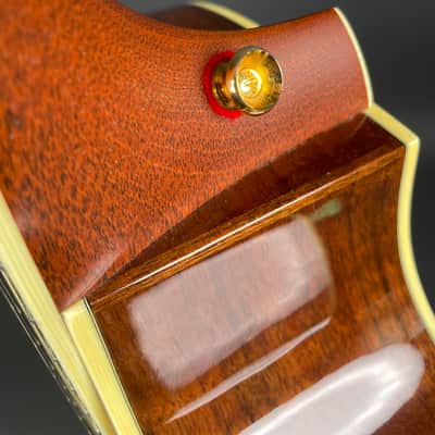 Taylor W14C 1999 Western Red Cedar / Figured Claro Walnut w/ OHSC & Fishman Pickup image 13