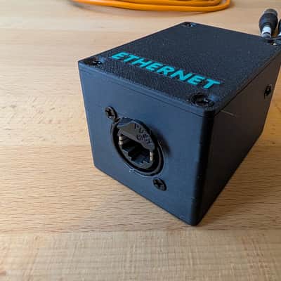 4 Port Ethernet Stage Box with Phantom Power Indicators image 6