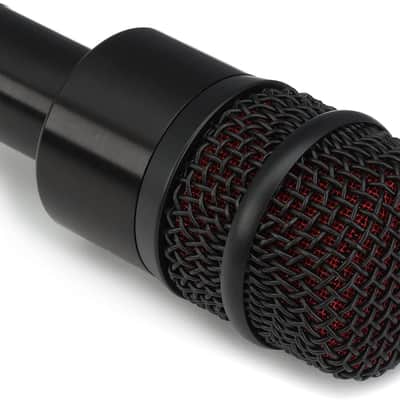 Audix D4 Hypercardioid Dynamic Instrument Microphone for Kick Drums, Toms, and Bass Instruments image 5