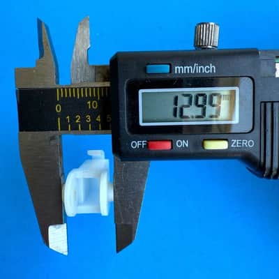 Immagine KURZWEIL PC88 Keyboard Piano Replacement Part: Key Pivot [8 PIECES] - 9