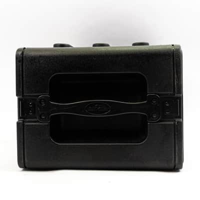 SKB 4U Rack Case 11" Depth Lightweight Rackmount Case No Covers image 4