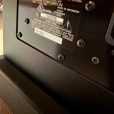Yamaha HS8 Powered Studio Monitor (Pair) 2015 - Present - Black image 3
