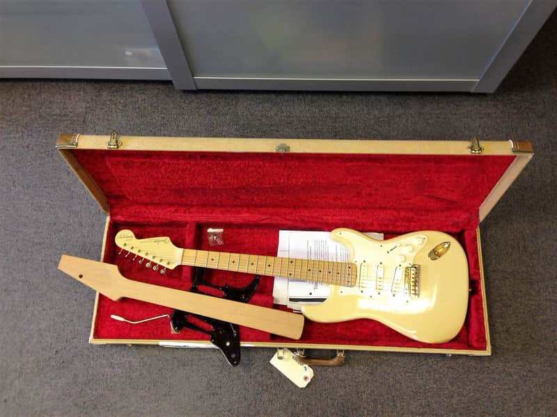 Fender Maestro Alex Gregory 7-String Stratocaster Prototype Package 1987 Aged White image 1