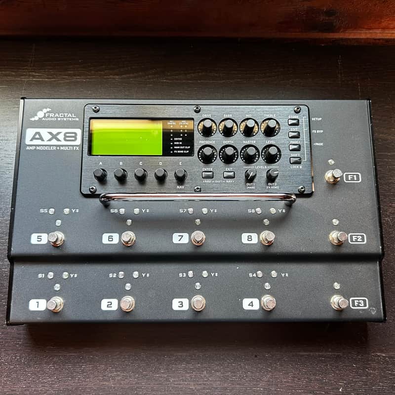 Fractal Audio AX8 Amp Modeler/Multi-FX Processor | Reverb Canada