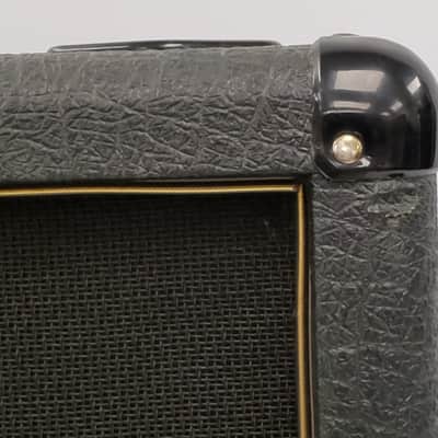 Marshall 1922 150-Watt 2x12" Guitar Speaker Cabinet 1989 - Present - Black image 2