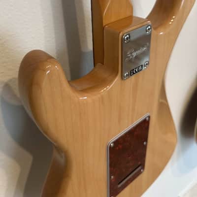 Squier Classic Vibe '70s Stratocaster Electric Guitar - Natural image 11