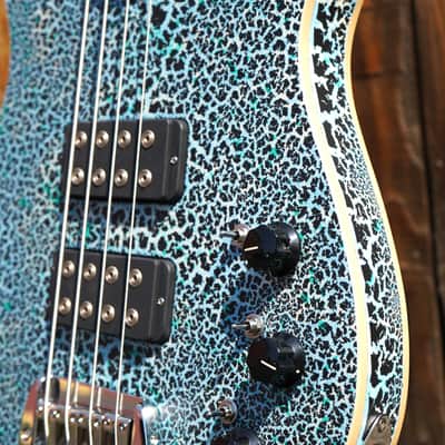 G&L USA Custom Shop ASAT Bass Black Crinkle Over Himalayan Blue 4-String Electric Bass Guitar w/ Black Tolex Case (2025) image 11