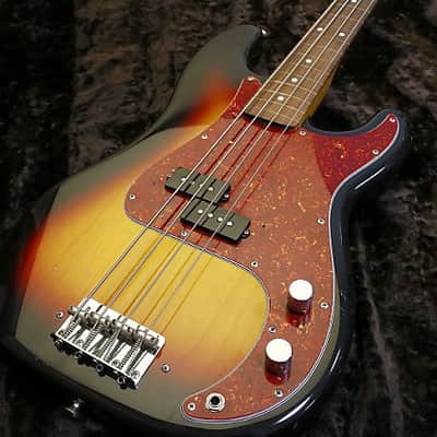 Fender Japan Fretless P-Bass 1999 image 9