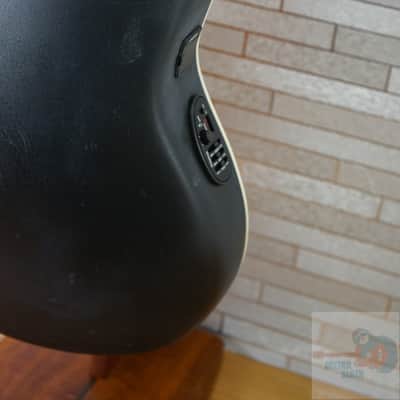 Ovation CS24-1-G Celebrity Standard - 2-Color Sunburst image 17