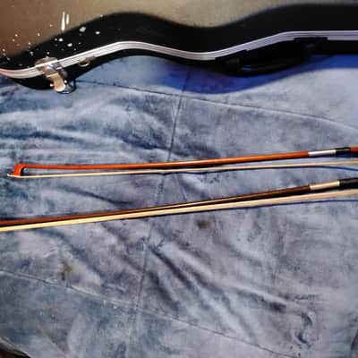 Yamaha V7G 4/4 Violin Outfit (With Case, Resin, & Two Bows) - Great Condition image 9