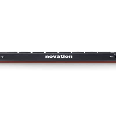 Novation Launchpad Pro MK3 64 Pad Grid Controller image 3