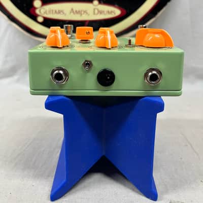 Analog Noir Dual MkI mk1 v1 Tone Bender Rangemaster Treble Booster Pedal with Box - Pastel Green with Neon Orange Knobs image 5