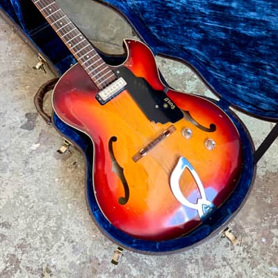 Guild T-100 1966 - Sunburst original vintage USA image 2