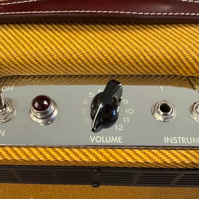Fender '57 Custom Champ 2-Channel 5-Watt 1x8" Guitar Combo 2016 - Present - Lacquered Tweed image 2