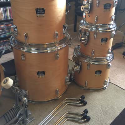 7-Piece Yamaha Stage Custom Drumkit with Hardware and Bags image 8