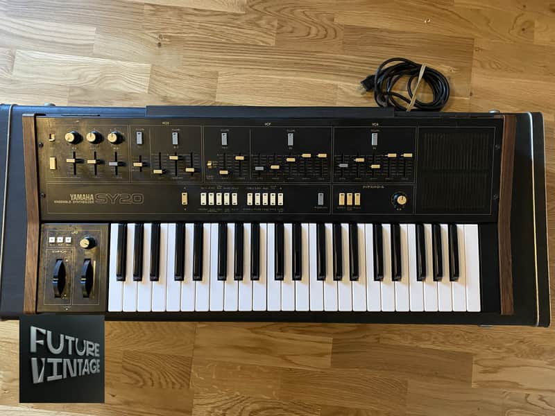 Yamaha SY-20 Ultra rare