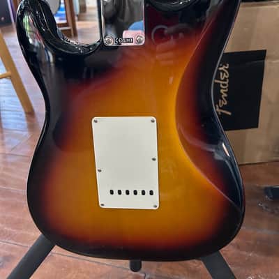 Fender American Vintage II 1961 Stratocaster - Sunburst /8lbs. 4.7oz. #V2443048 image 5