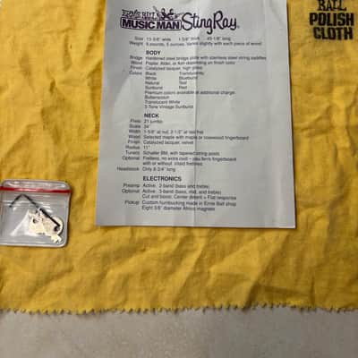Ernie Ball Music Man Bass Stingray VINT SB MAPLE 3EQ 1992 - Sunburst image 12