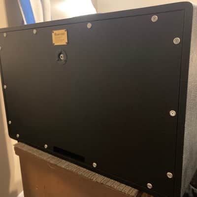 Friedman 212 Runt extension speaker cab loaded with celestian V30’s image 4