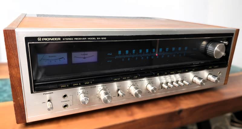🌟 Legendary 70s Sound Pioneer SX-1010 100W Stereo Solid State Receiver Classic Silver Face Icon🔥🎶 image 1