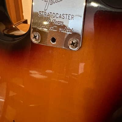 Fender 40th Anniversary American Standard Stratocaster with Rosewood Fretboard 1994 - Brown Sunburst image 12