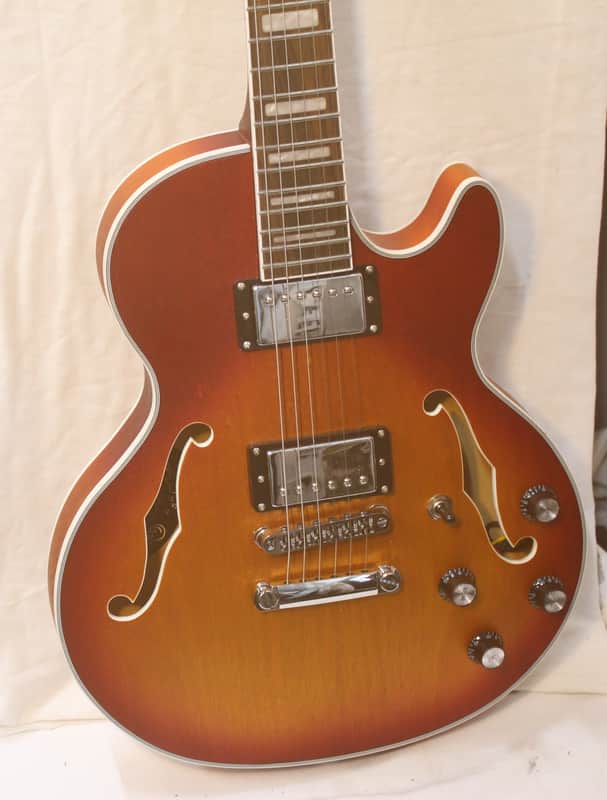 Grote Jazz semi-hollow 335 style in Hard Shell Case - sunburst matte image 1