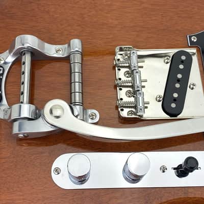 Squier Paranormal Offset Telecaster SH with Bigsby - Mocha image 2