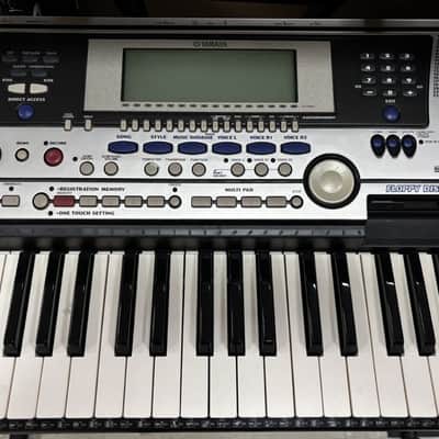Yamaha PSR-550 61-key touch-response keyboard