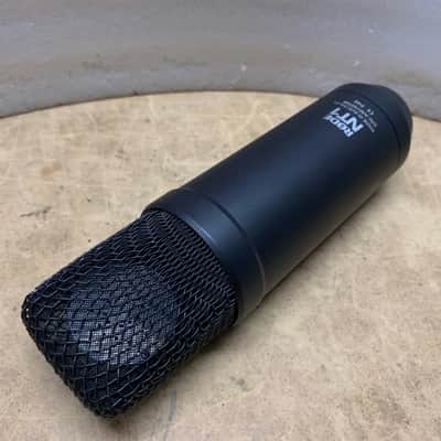 RODE NT- 1 MICROPHONE/ BLACK- MAKE OFFER! image 3