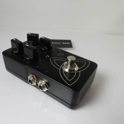 TC Electronics Trinity T2 Reverb Effects Pedal V2 Version 2 Free USA Ship image 2