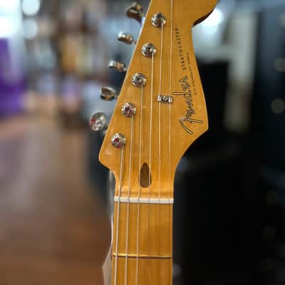 Fender Vintera II '50s Stratocaster with Maple Fretboard 2-Color Sunburst #MX23114420 / 7lbs. 6.2oz image 9