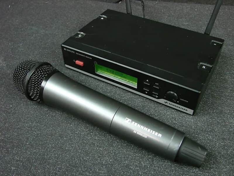Sennheiser Wireless Handheld Kit image 1