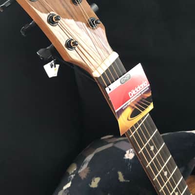 Washburn 6 String Acoustic Guitar, Right (BTS9CH-D) image 4