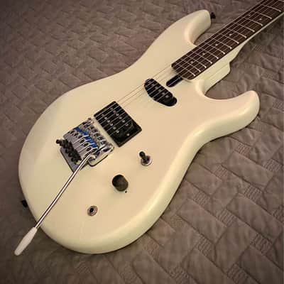 Yamaha SE 250 image 2