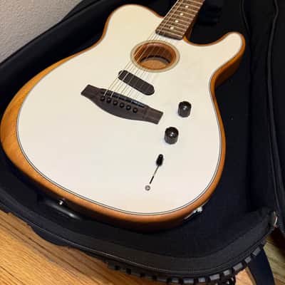 Fender Acoustasonic Player Telecaster 2021 - Arctic White image 2