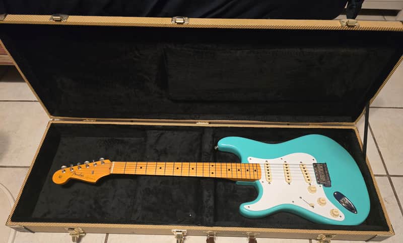 Fender American Vintage II '57 Stratocaster Left-Handed 2022 - Present - Seafoam Green