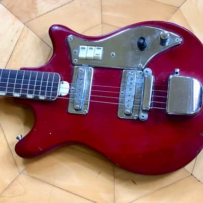 Vintage Crown Electric Guitar Made in Japan w/ Vintage Case image 3