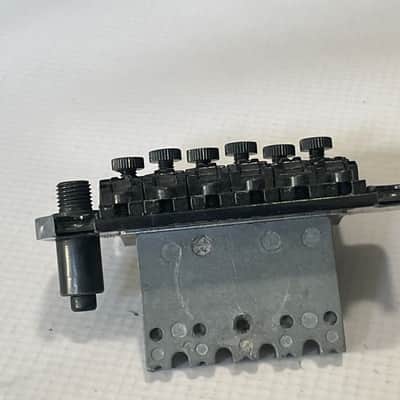 2000's Electric Guitar Black Licensed Floyd Rose Double Locking Tremolo Guitar Bridge image 6