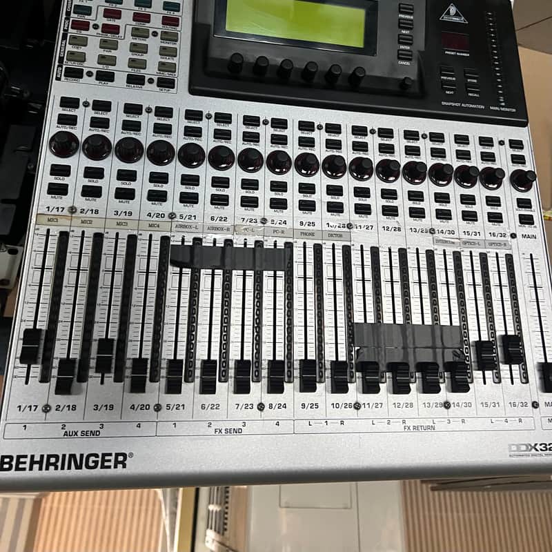 2000 Behringer DDX3216 Digital 32 2002