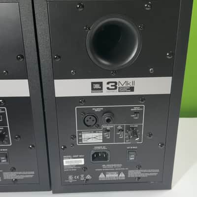 JBL 305P MkII Powered Studio Monitor (2 monitors) image 6