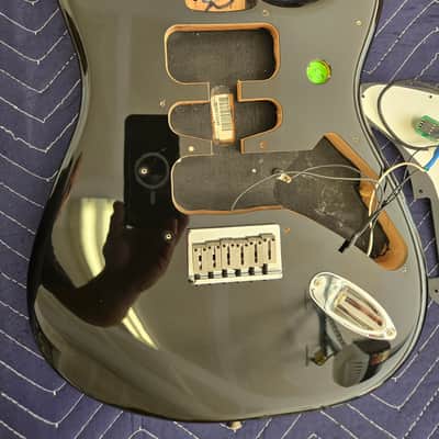 Fender Tom Delonge 2023 - Gloss Black image 2