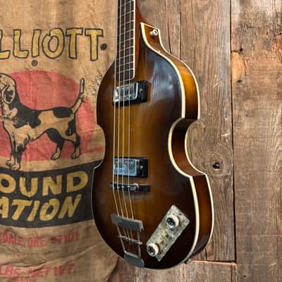 Hofner 500/1 Violin Bass 1966 - Sunburst image 2