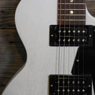 Used Gibson 2019 Les Paul Special - TV White w/Bag image 3