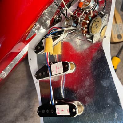 Fender American Standard Stratocaster with Rosewood Fretboard 1987 - 1988 - Torino Red image 11