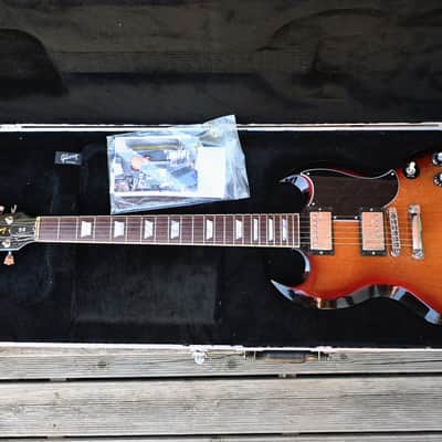 Gibson SG Standard 2015 - Fireburst image 2